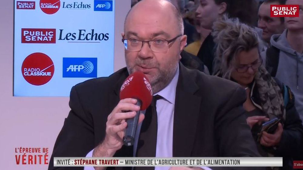 Stéphane Travert sur le plateau de l’Épreuve de vérité le 26 février 2018 au Salon international de l’agriculture. © Public Sénat