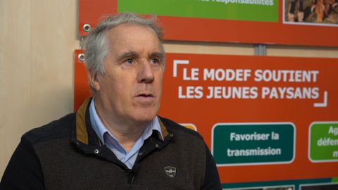 "Il faut installer massivement mais pas à n’importe quel prix, il faut que les agriculteurs puissent vivre de leur travail", estime Pierre Thomas, président du Mode "Il faut installer massivement mais pas à n’importe quel prix, il faut que les agriculteurs puissent vivre de leur travail", estime Pierre Thomas, président du Mode