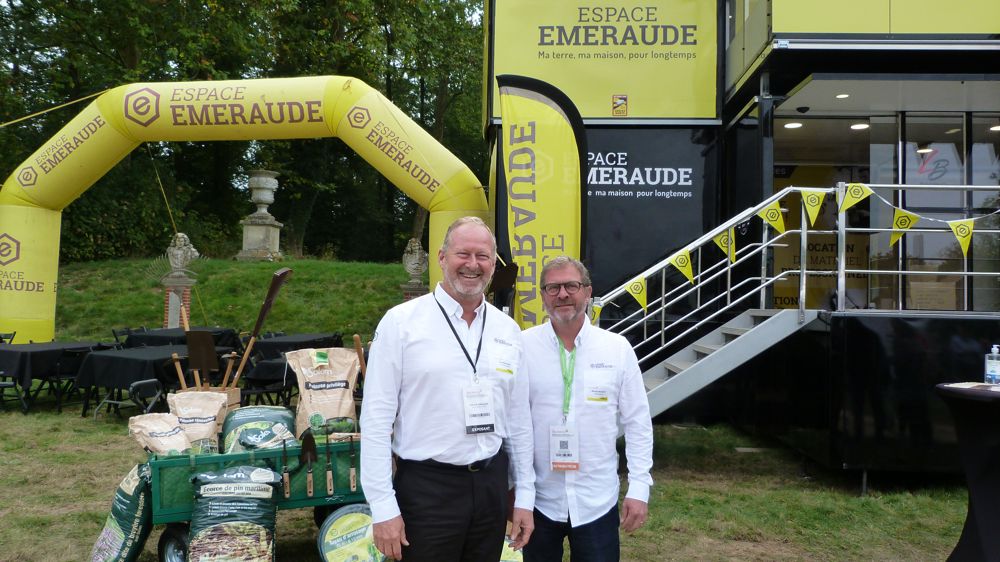 Jean-Marc Dupé, le directeur général d’Espace Émeraude et Nicolas Pasquet, le président de la Garem, veillent à positionner l’offre d’Espace Emeraude pour répondre à la demande professionnelle et semi-professionnelle du monde rural. Jean-Marc Dupé, le directeur général d’Espace Émeraude et Nicolas Pasquet, le président de la Garem, veillent à positionner l’offre d’Espace Emeraude pour répondre à la demande professionnelle et semi-professionnelle du monde rural.