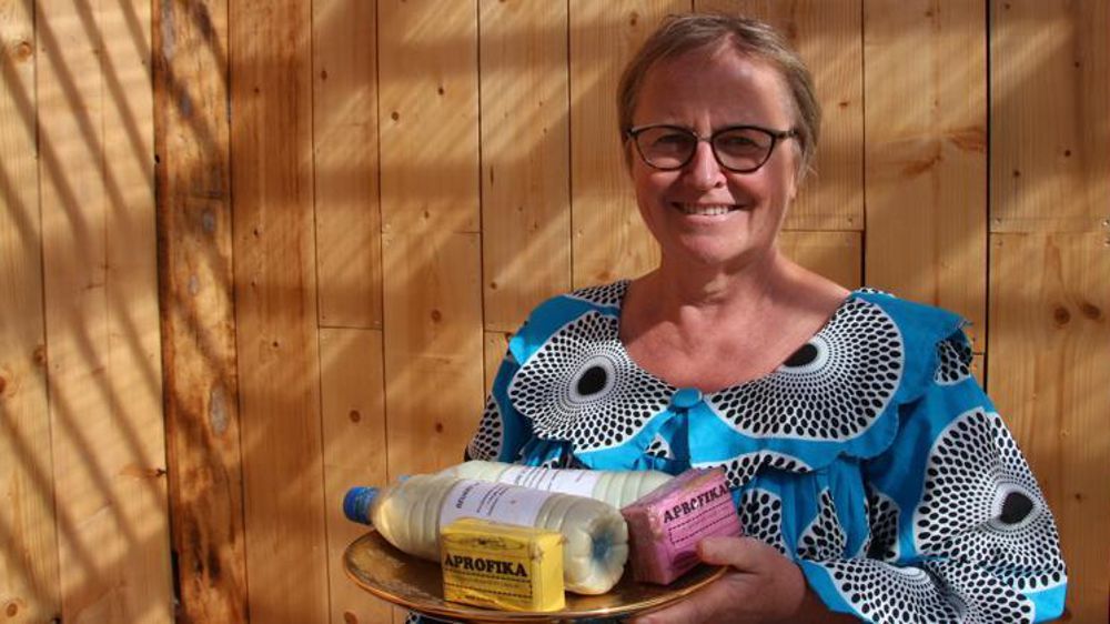 Laurence Nourtier collabore avec des productrices de  karité du Tchad. © M.-P. Crosnier