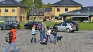 La campagne de demande de bourse des collèges pour l’année scolaire 2021 est ouverte jusqu’au 21 octobre 2021. Un bonus est versé pour les collégiens en internat. © Éric Bénard La campagne de demande de bourse des collèges pour l’année scolaire 2021 est ouverte jusqu’au 21 octobre 2021. Un bonus est versé pour les collégiens en internat. © Éric Bénard