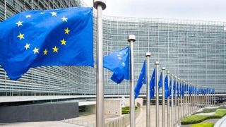 © European Union © European Union