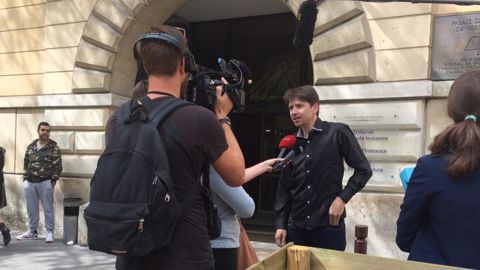 Sébastien Arsac à son arrivée au tribunal de Versailles. © M.-G. Miossec Sébastien Arsac à son arrivée au tribunal de Versailles. © M.-G. Miossec