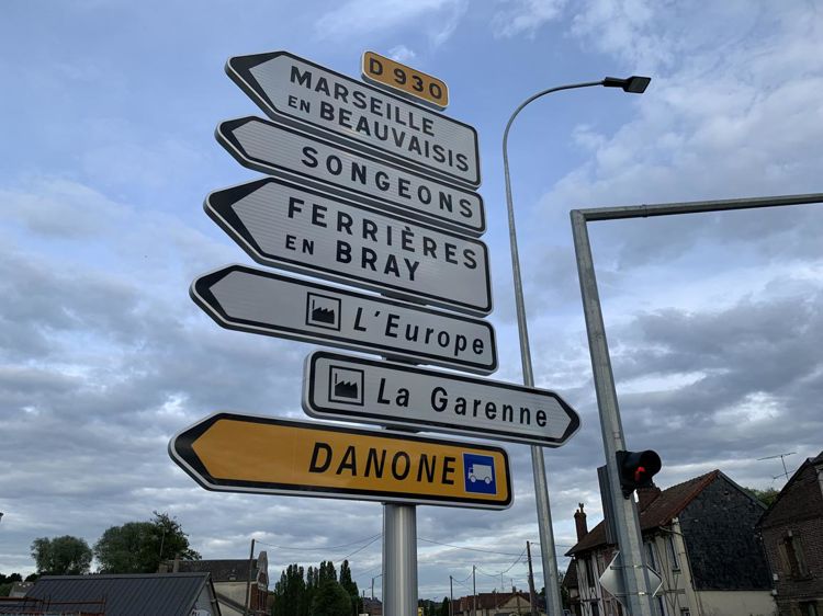 Le prix de base A du lait livré en juin à l’usine de Ferrières-en-Bray (Seine-Maritime) est établi à 401,08 €/1 000 l. C. Hue.