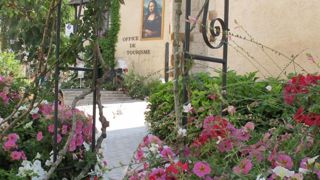 Le palmarès national du fleurissement a été révélé et les prix seront remis dès le 14 décembre 2022 à Paris. Parmi les nombreuses récompenses accordées, Aubigny-sur-Nère  (18) a reçu le Prix de l’attractivité touristique. ©P.Fayolle