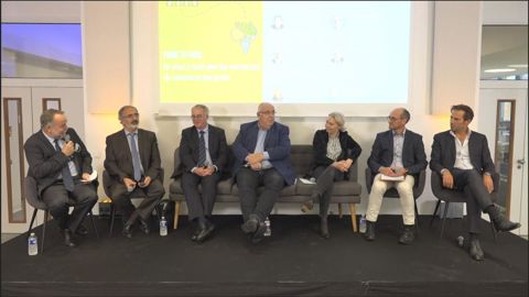 La conférence sur le Farm to Fork de la FNA et du Synacomex a réuni, de gauche à droite, François Gibon, délégué général de la FNA, Philippe Mitko, président du Cocéral, Jean-François Lépy, DG de Soufflet Négoce, Étienne Armbruster, DG du négoce Armbruster, Christelle Tailhardat, secrétaire générale du Synacomex, Antoine Pissier, président de la FNA, et Raphaël Latz, président du Synacomex.