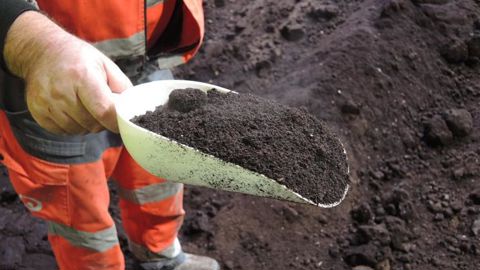 Les cours des fertilisants organiques s’envolent en raison de la mise en application des nouvelles règles françaises sur l’interprétation de la notion d’élevage industriel. © R. FOURREAUX