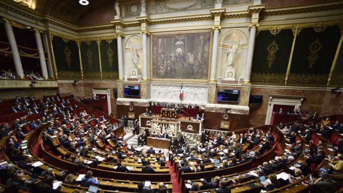 Le rapport sur la mission d’information parlementaire concernant les coopératives agricoles sera finalisé juste avant les vacances parlementaires qui démarrent le 28 février 2022 (ici, l’hémicycle de l’Assemblée nationale). © C.FAIMALI