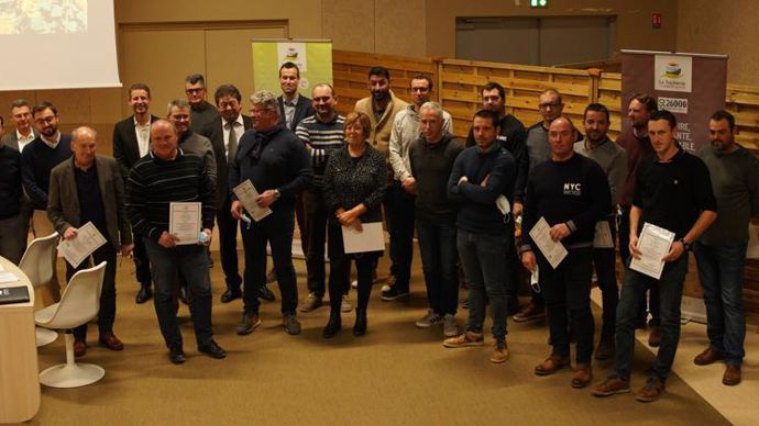 La Tricherie voit le nombre d’exploitations HVE s’étoffer avec de nouvelles certifications décernées lors de l’AG du 16 décembre.
