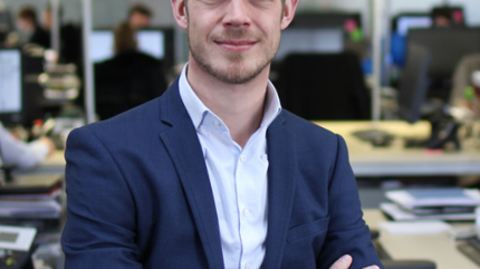 Responsable développement RH du groupe coopératif Axéréal, Quentin Paradowski gère la présence du groupe sur le réseau LinkedIn, jugé plutôt efficace et complémentaire des plateformes spécialisées agro-industrie.