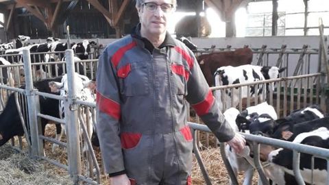 Tout en étant sur le front de la gestion de la crise liée au Covid-19, le président de La Coopération agricole, Dominique Chargé, est aussi sur le front de la gestion de son exploitation, en Loire-Atlantique, où il s’est confiné.