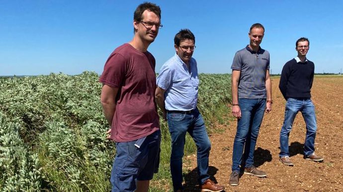 Pierre Frichet, agriculteur à Lusseray (à g.), Luc Bienaimé, président des Ets Lamy-Bienaimé, Cédric Clochard, directeur, et Nicolas Pugeaux, du Naca.