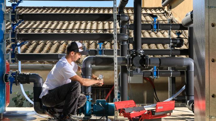 L’entreprise Couturier est spécialisée dans la vente, la maintenance et la fabrication en acier inoxydable de matériel viti-vinicole et assure des prestations d’études et de services. © Cluster Provence Rosé
