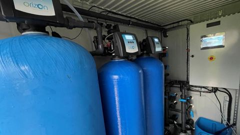 L’unité proposée par Ag’Eau Vital permet d’adapter les caractéristiques physico-chimiques de l’eau à chaque produit phytosanitaire.