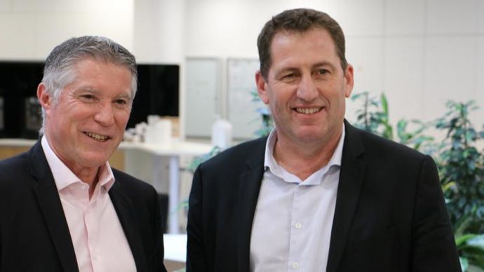 Hervé Proksch (à g.) et Jérôme Volle ont été élus respectivement président et secrétaire général d’Ocapiat, lors du renouvellement des instances paritaires de l’opco, le 5 avril.