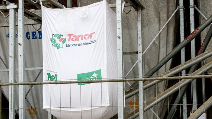 Les tourteaux de soja importés et certifiés zéro déforestation par la filière créée par Agrial, Lidl, Solteam et l’ONG Earthworm sont destinés aux usines de fabrication d’aliments de la coopérative.