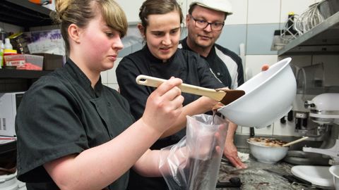 L’apprentissage est un modèle  économique qui consolide les entreprises artisanales  - Laurent Bisson