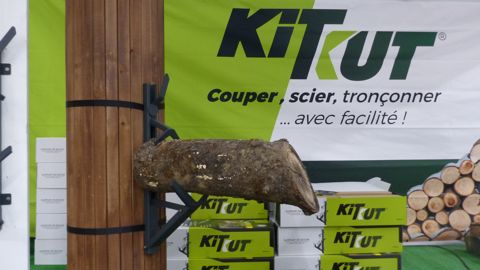 KitKut : un chevalet malin passe-partout KitKut : un chevalet malin passe-partout