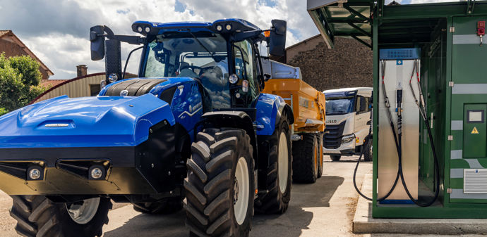 Le CGAAER propose que les sommes récupérées avec la fin de la détaxation du GNR soient réaffectées à la subvention de tracteurs carburant au biométhane, par exemple. Le CGAAER propose que les sommes récupérées avec la fin de la détaxation du GNR soient réaffectées à la subvention de tracteurs carburant au biométhane, par exemple.