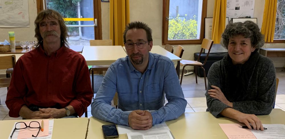 De gauche à droite : Denis Perreau, secrétaire national de la Confédération paysanne, Nicolas Girod, porte-parole et Véronique Marchesseau, secrétaire générale.