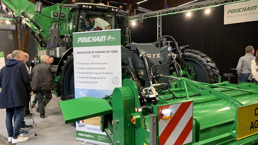 Pouchain : l'arracheuse automotrice à pommes de terre Oryx améliorée Pouchain : l'arracheuse automotrice à pommes de terre Oryx améliorée