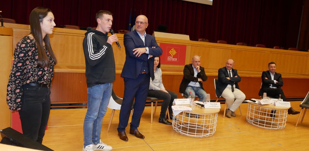 Lætitia et Yoann, deux lycéens lozériens, ont présenté leur parcours lors des assises de l'enseignement agricole, le 12 janvier 2023, à Toulouse.