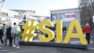 Au-delà du grand public, le salon de l'Agriculture attend 60 000 visiteurs professionnels en provenance de 20 pays. Au-delà du grand public, le salon de l'Agriculture attend 60 000 visiteurs professionnels en provenance de 20 pays.