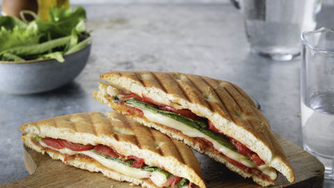 Pour leur lancement, les focaccias monoportions se déclinent en 3 recettes végétariennes