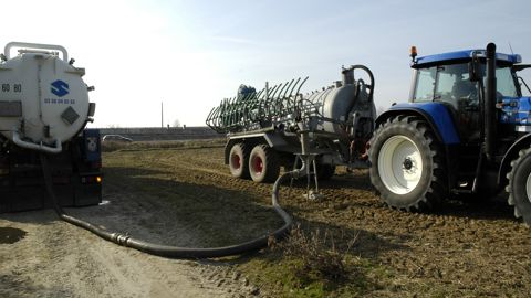 L'arrêté du 30 avril 2020 précisant les modalités d'épandage des boues issues du traitement des eaux usées urbaines pendant la période de Covid-19 est abrogé. L'arrêté du 30 avril 2020 précisant les modalités d'épandage des boues issues du traitement des eaux usées urbaines pendant la période de Covid-19 est abrogé.