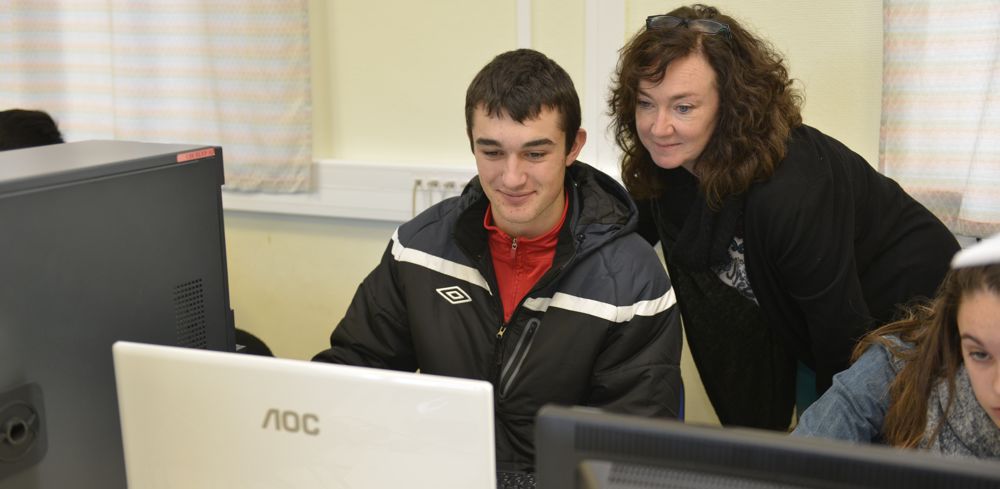 Le ministre de l'Agriculture débloque une enveloppe de 20 millions d'euros pour accompagner le développement de l'enseignement agricole. Le ministre de l'Agriculture débloque une enveloppe de 20 millions d'euros pour accompagner le développement de l'enseignement agricole.