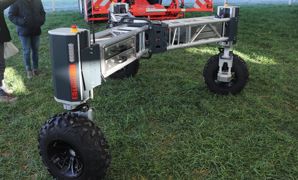 Le robot E-terry a été développé en Allemagne. Il est conçu pour intervenir à différents stades, dans tous types de cultures.