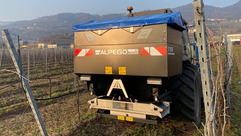 Alpego distribue les épandeurs d’engrais DCM en France Alpego distribue les épandeurs d’engrais DCM en France