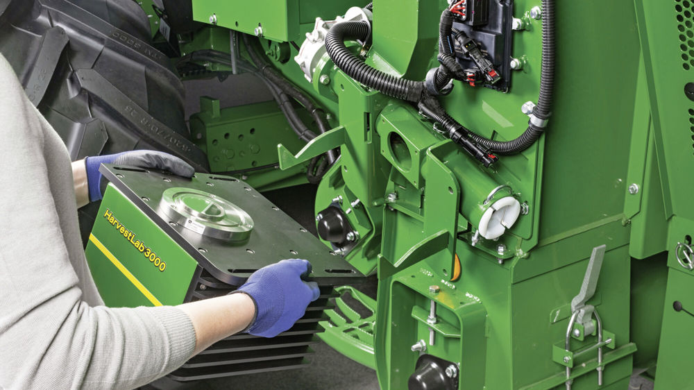 Le Harvest Lab analyse l'humidité, le taux de protéines du blé, de l'orge et du colza, la teneur en amidon de l'orge, mais aussi celle en huile du colza.