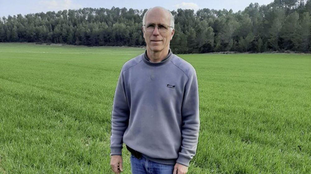 Grâce à l’accès à l’eau, Yves Jullien, agriculteur à Fox-Amphoux (Var) espère diversifier ses cultures fourragères vers les légumineuses.