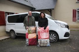 Depuis l’invasion russe en Ukraine, Abel Caubios et sa fille Anne se mobilisent pour venir en aide aux habitants de ce pays.