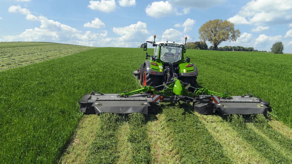 Deux conditionneurs pour le combiné de fauche Fendt Slicer Deux conditionneurs pour le combiné de fauche Fendt Slicer