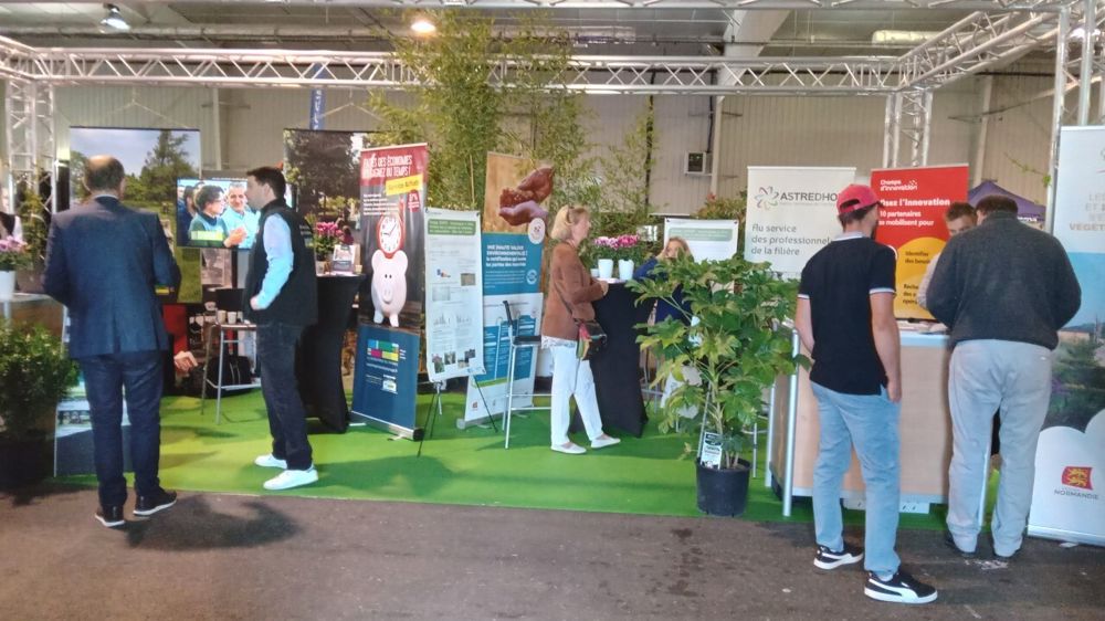 Plus de 100 exposants dont une dizaine de nouveaux sont attendus au prochain rendez-vous pro Normandie Paysage et Végét’halle, à Lisieux. Plus de 100 exposants dont une dizaine de nouveaux sont attendus au prochain rendez-vous pro Normandie Paysage et Végét’halle, à Lisieux.