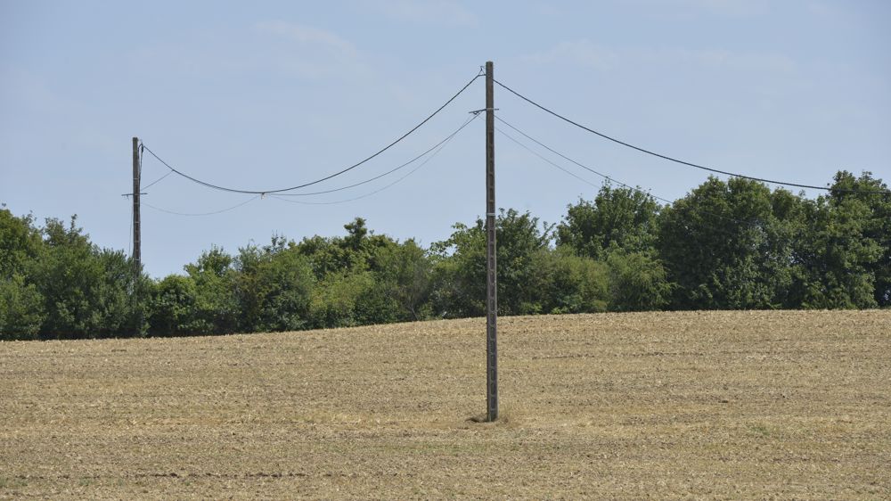 Selon les départements, le chèque énergie sera versé entre le 21 avril et le 30 mai 2023 aux ménages éligibles.