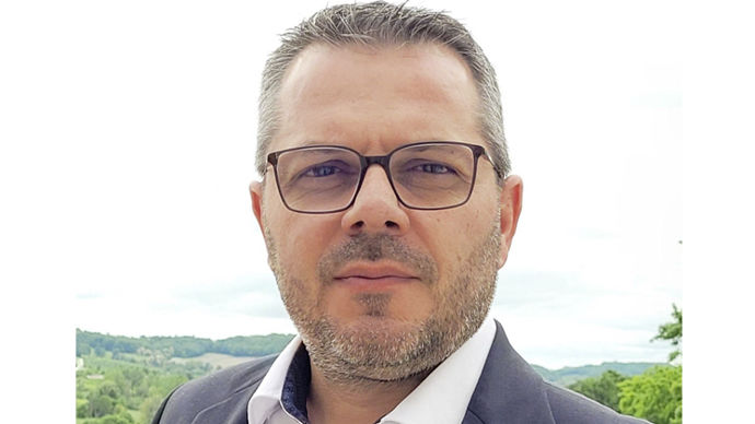 Nouveau directeur de la branche fruits et légumes de Terres du Sud, Laurent De Vaujany, 47 ans, était jusqu'ici directeur de la coopérative Les Trois Domaines et de l'union de coopératives Kiwis du Sud.