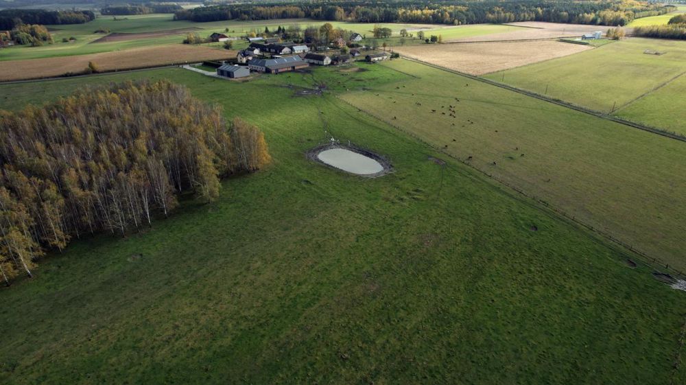 Une proposition de loi du sénateur Stéphane Le Rudulier a pour objectif d'assouplir le cadre légal pour la construction d'habitation pour les exploitants agricoles.