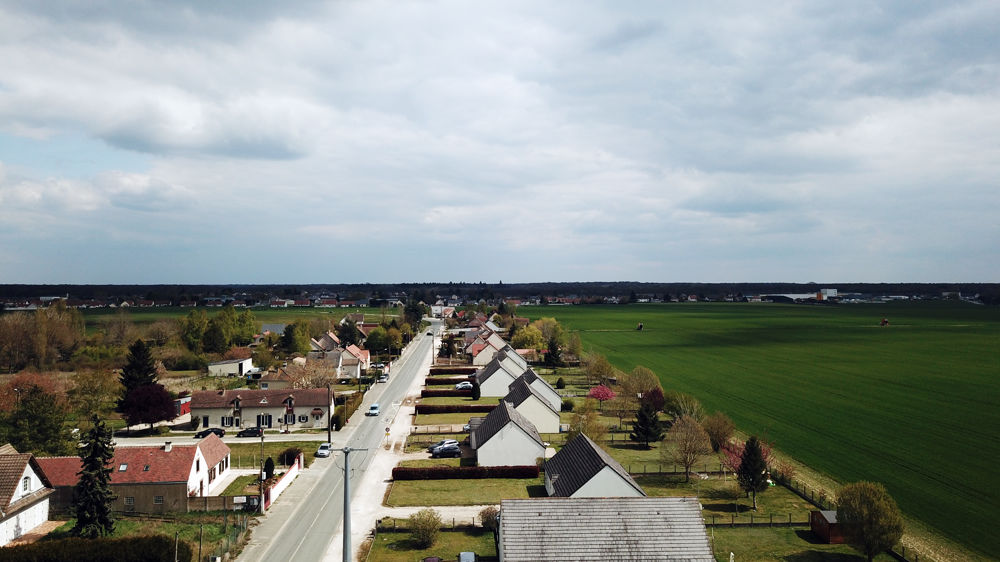 La loi Climat de 2021 ambitionne de réduire de moitié, d'ici à 2031, le rythme de consommation d'espaces naturels et agricoles.