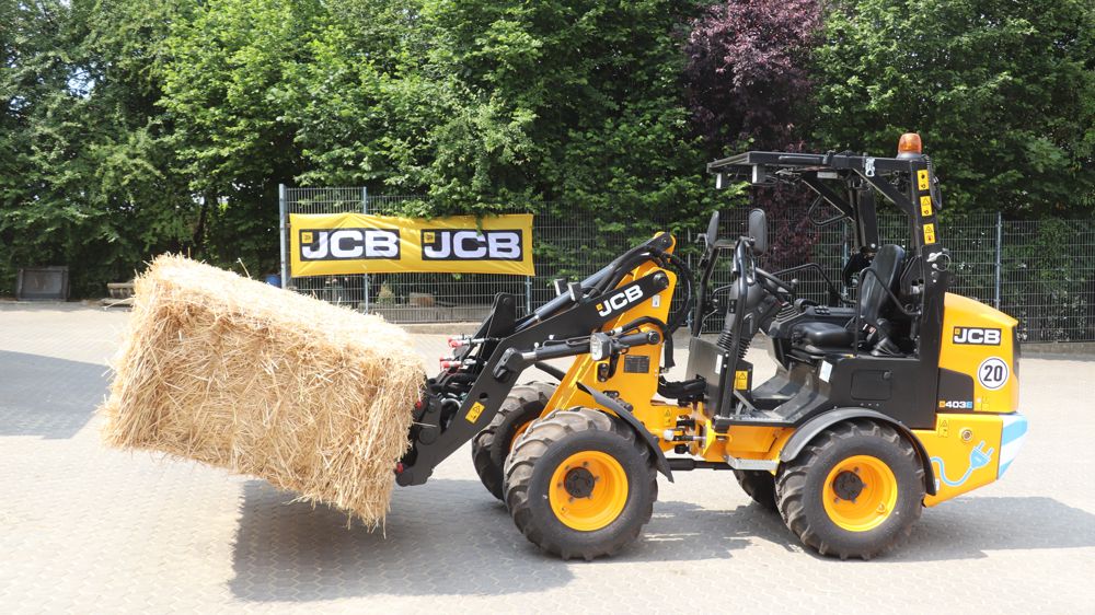 JCB Pr sente La Chargeuse lectrique 403 E Tech