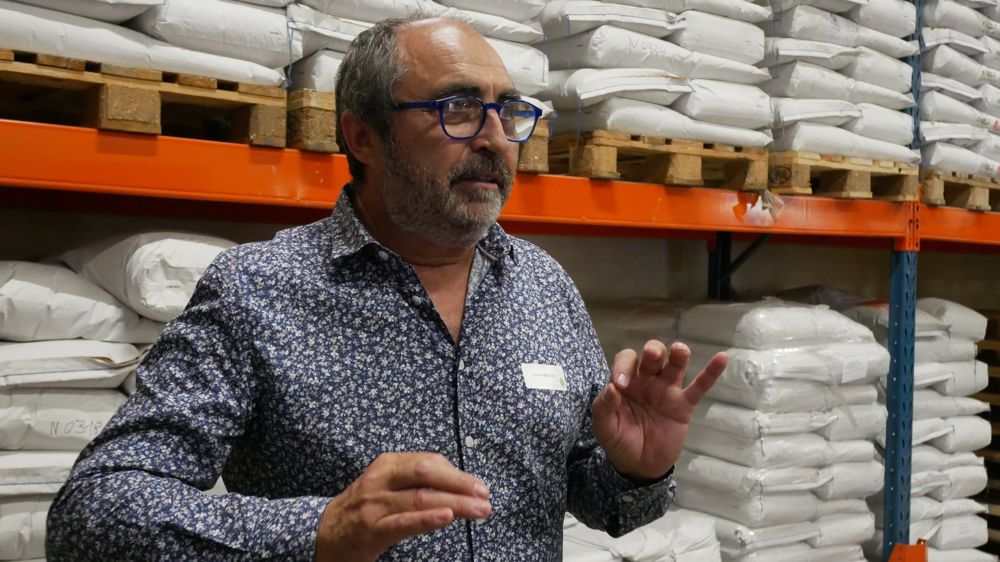 "Nous étions déjà leaders auprès de la clientèle industrielle en Occitanie, grâce à des farines très propres et qualitatives, mais nous voulons aller plus loin et viser l’excellence dans le développement de l’axe artisanal", déclare Antoine Bernabé, directeur opérationnel d'Arterris meunerie.