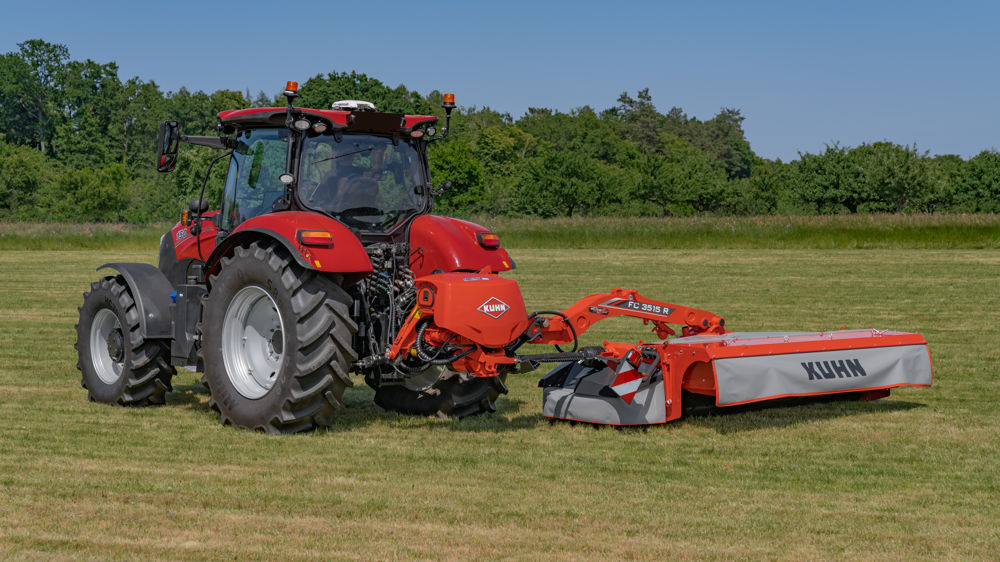 Kuhn : la FC 3515 R fauche et conditionne sur 3,50 m Kuhn : la FC 3515 R fauche et conditionne sur 3,50 m