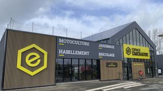 Le nouveau magasin Espace Emeraude de TPS Motoculture à Pordic (Côtes-d'Armor) utilise l'énergie solaire.