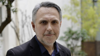 Eddy Fougier, politologue, chercheur associé à l’Iris. Ses domaines d’expertise sont l’altermondialisme, les mouvements protestataires et le débat sur la mondialisation ; la vie politique française, les analyses électorales et l’évolution des idées politiques ; l’opinion publique et les questions internationales et européennes. Eddy Fougier, politologue, chercheur associé à l’Iris. Ses domaines d’expertise sont l’altermondialisme, les mouvements protestataires et le débat sur la mondialisation ; la vie politique française, les analyses électorales et l’évolution des idées politiques ; l’opinion publique et les questions internationales et européennes.