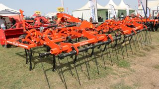 Le Kilis de Razol accueille désormais des dents à sécurité à queue-de-cochon.