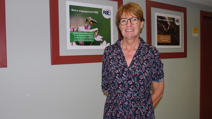« Ce qui me plaît dans cette nouvelle fonction, c'est l’ouverture qu’elle apporte sur le monde, sur l’évolution des pratiques et sur l’innovation nécessaire à la transition », souligne Marie-Pierre Dufour, responsable RSE chez Cérèsia.