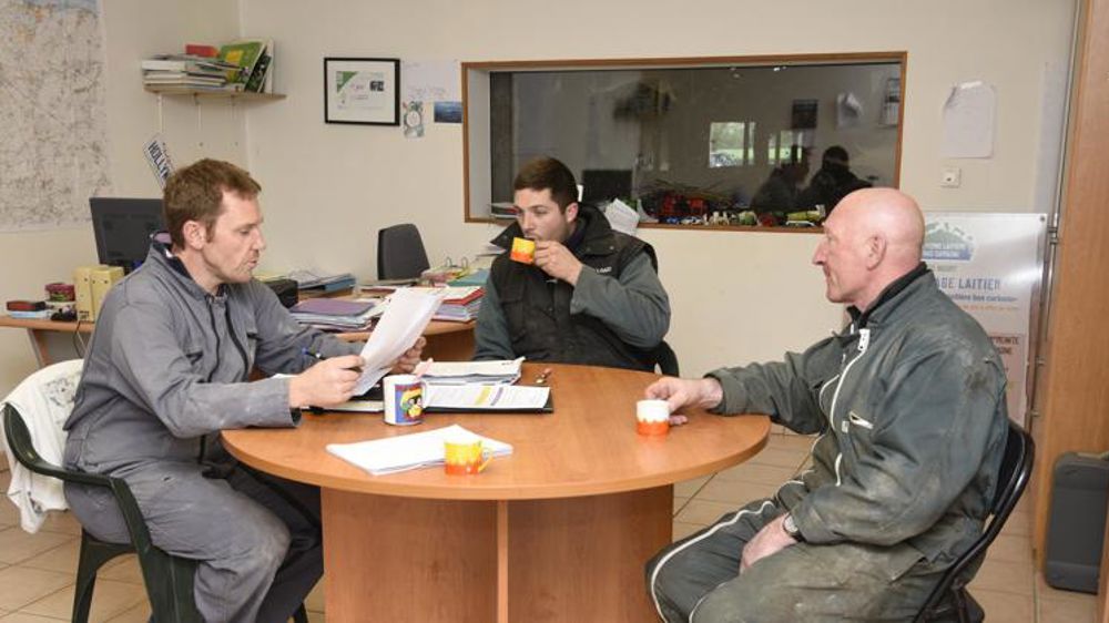11 % des employeurs agricoles ont amélioré la qualité de vie au travail grâce à des réunions ou des entretiens individuels. © Cédric Faimali/GFA