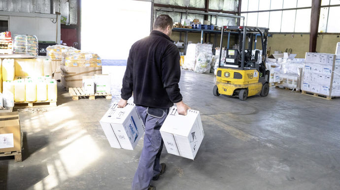 Les distributeurs auront trois types de Certiphyto à contrôler, entre les agriculteurs en ayant un provisoire, ceux l'ayant renouvelé avec un conseil stratégique, et ceux qui devront le renouveler en 2025.